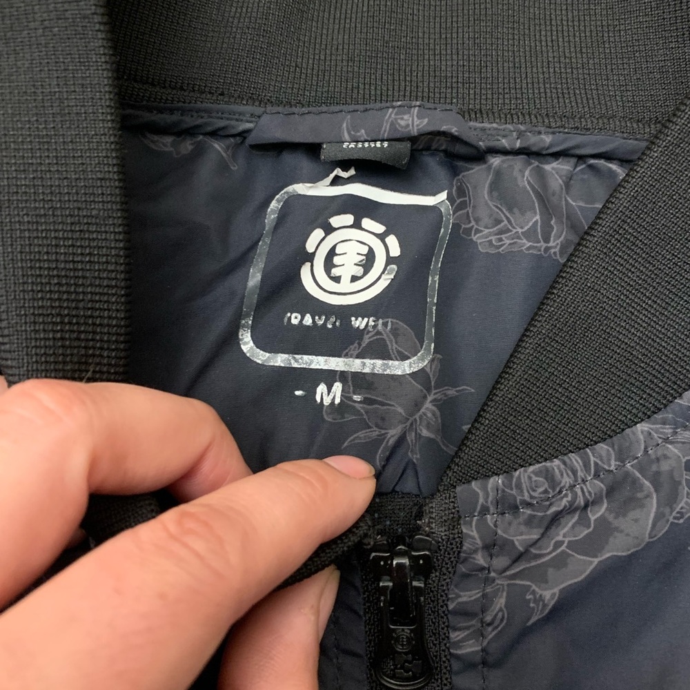 Element Windbreaker - Picture 6 of 6